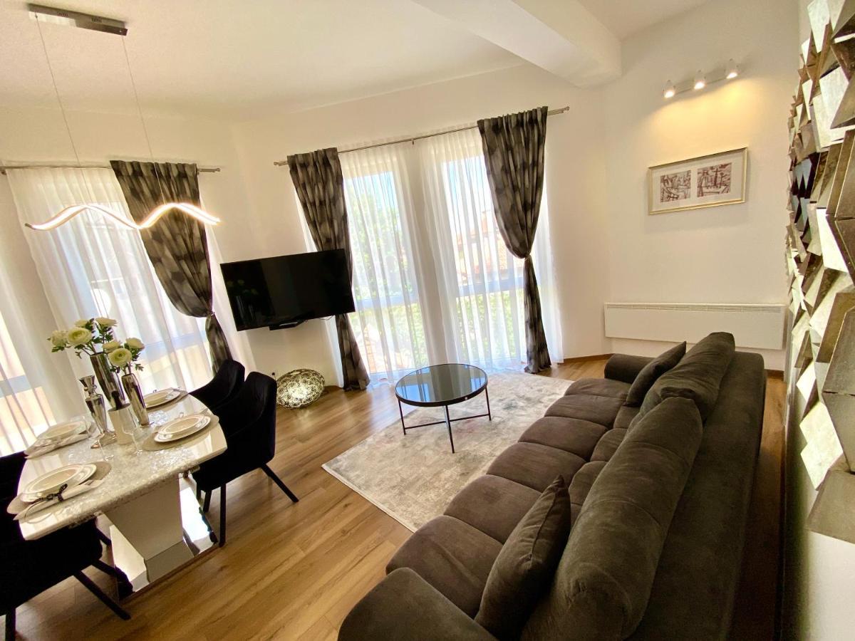 Apartman Sogni D'Oro Apartment Pula Exterior foto